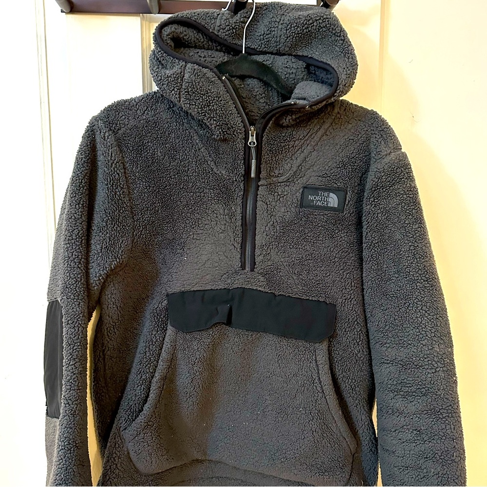 The North Face Campshire Hoodie